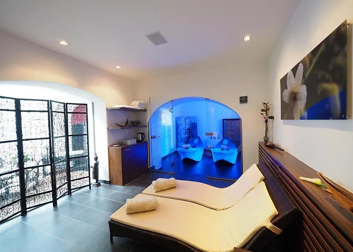 Residenz Schloss Rosenau