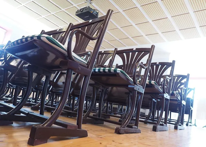 Residenz Schloss Rosenau